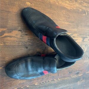 Gucci Sherry Line Leather Loafers 10d white stuff on bottom shown in pics